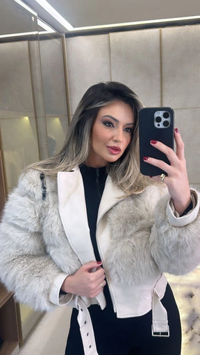 Jaqueta Paris Pelinhos com Cinto